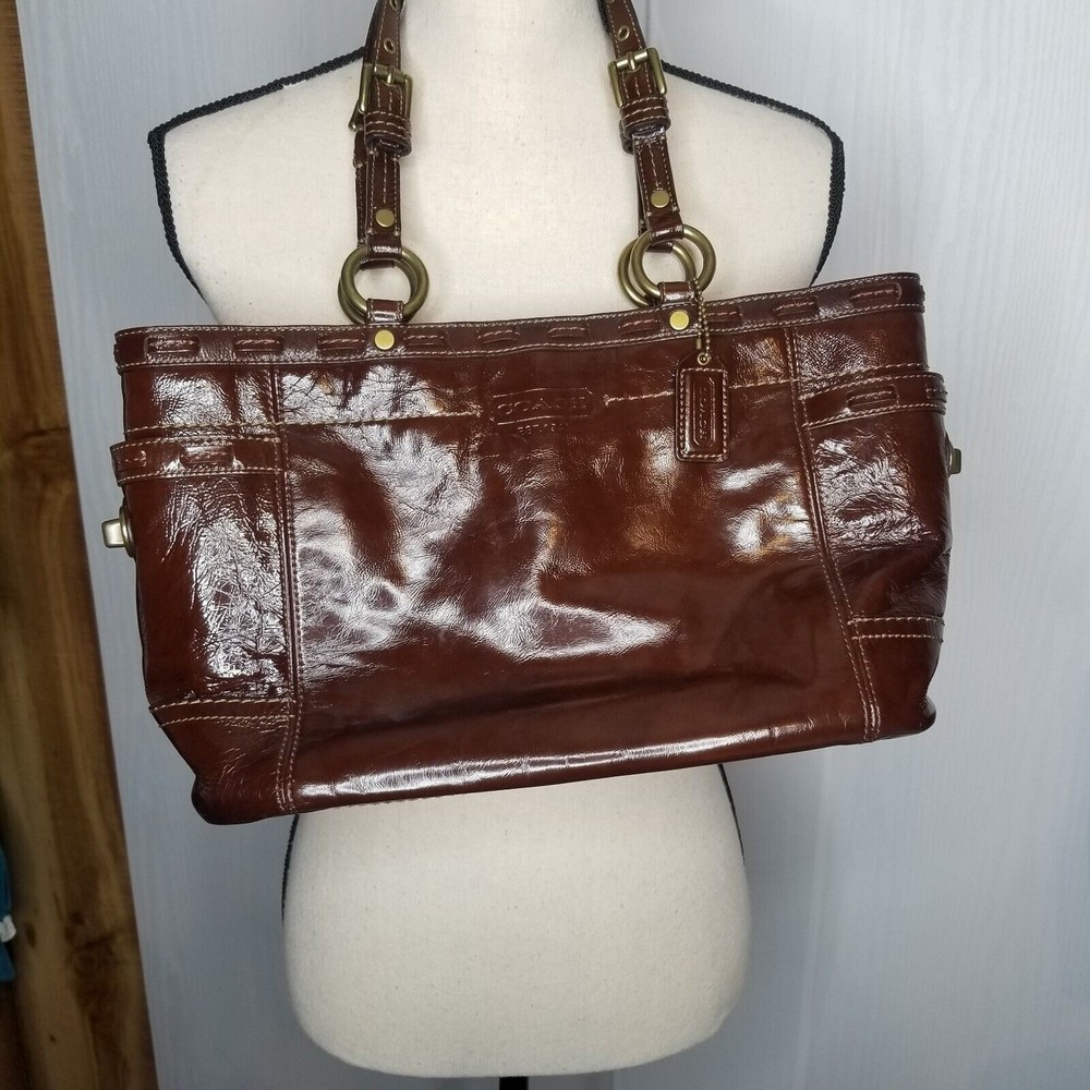 Coach Brown Patent Leather East-West Purse, w/ Turnlock Pockets No. G0773-11500